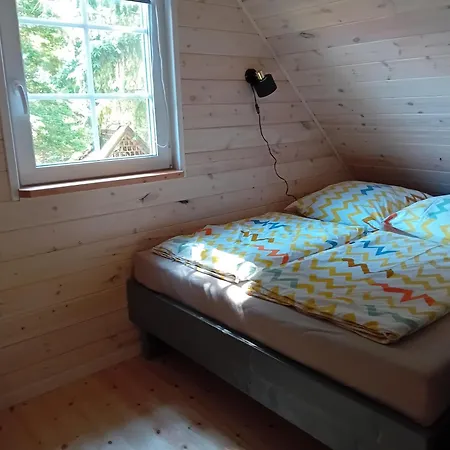 בקתה Black & White - Honey קולז'בו